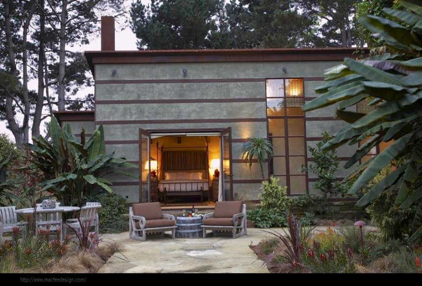 Renée Finberg ' TELLS ALL ' in her blog of her Adventures in Design An