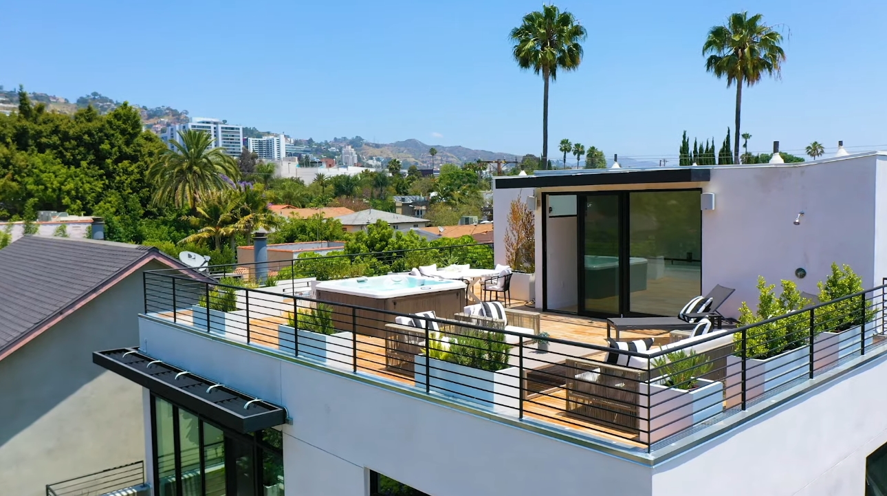 22 Photos vs. 812 HUNTLEY DR #105, West Hollywood CA vs. Luxury Home Interior Design Tour
