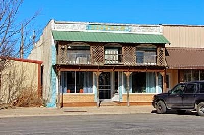 From City to Suburbia: 212 E. Main St. Coldwater, Kansas