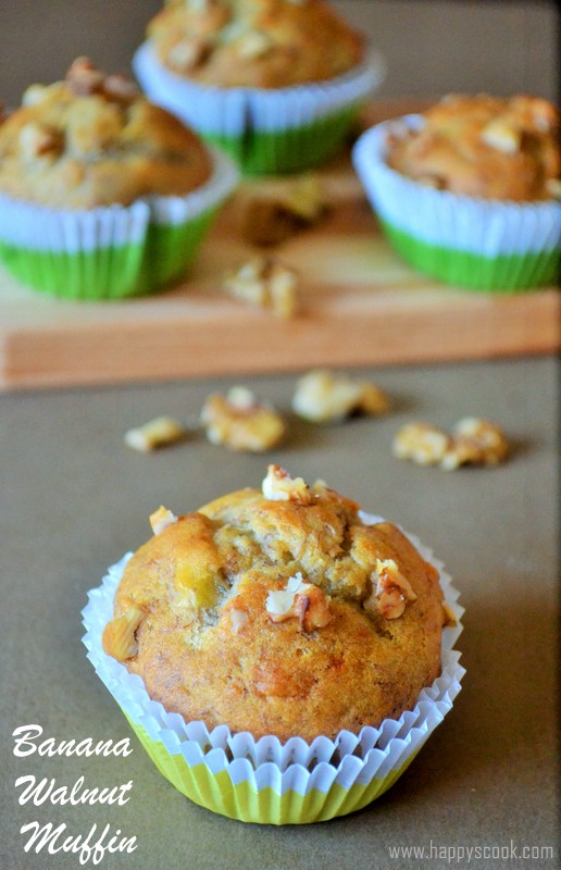 Eggless Banana Walnut Muffin Recipe(Butterless) Banana Walnut Muffin