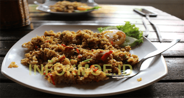 Contoh teks prosedur membuat nasi goreng spesial bahasa inggris dan indonesia Contoh teks prosedur membuat nasi goreng