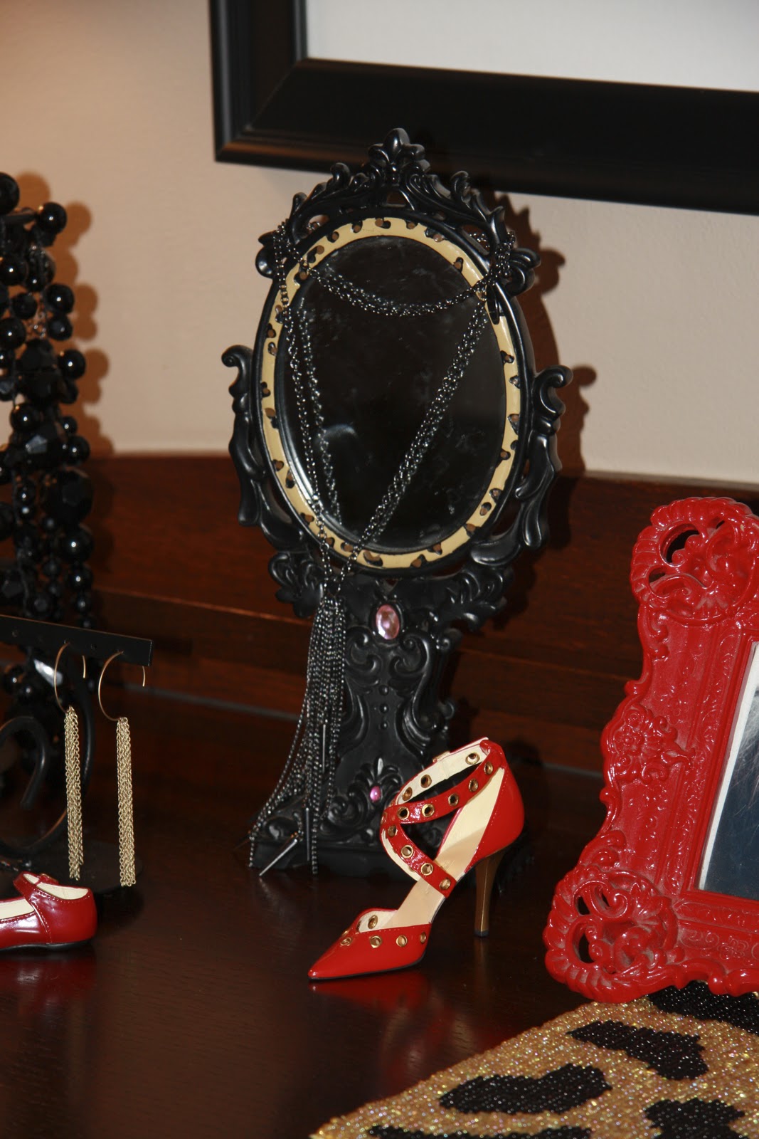 red shoes party