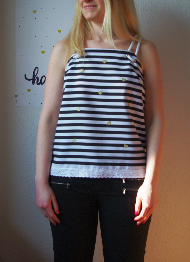 Burda Top mit Kordel Nr. 116 Burda Style 05/2017 Burda Top mit Kordel Nr. 116 Burda Style 05/2017