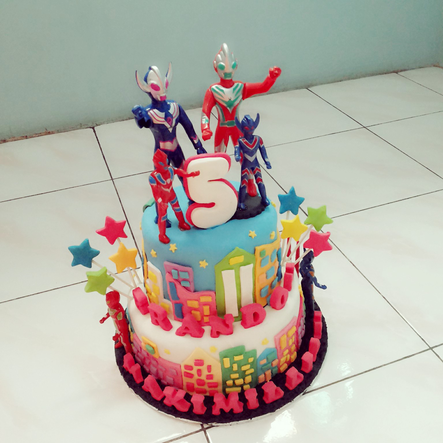 SAGITARIUS CAKE SHOP KUE ULANG TAHUN ULTRAMAN