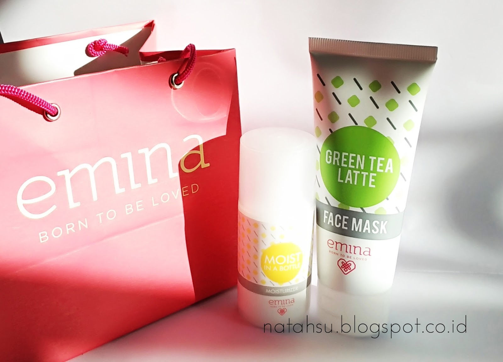 [REVIEW] Emina Moist in a Bottle Moisturizer Sprinkle of Rain