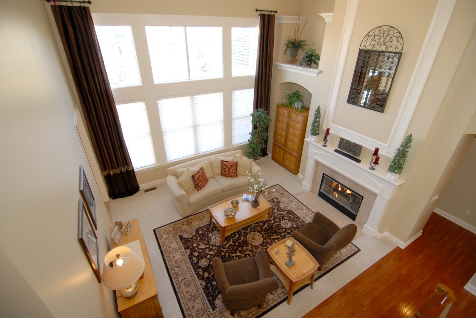 The Columbus Real Estate Cafe Ballantrae Home with Impecable