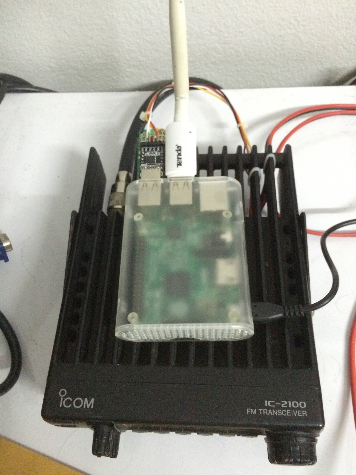 HS8JCV = DSTAR Gateway by DVRPTR V.1 + Motorola GM300