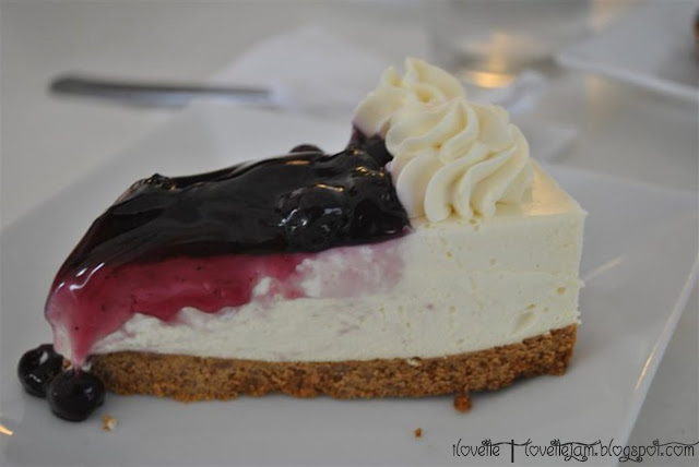 Aruma blueberry cheesecake | Travel Jams