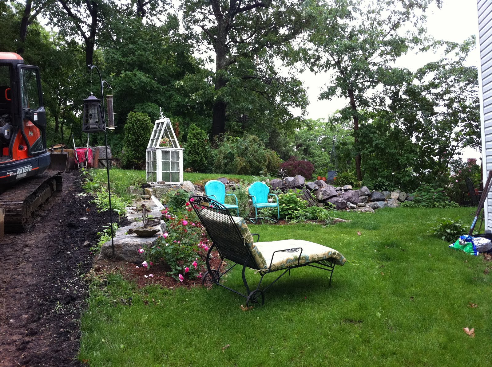 Maison Decor My ugly yard area transformed