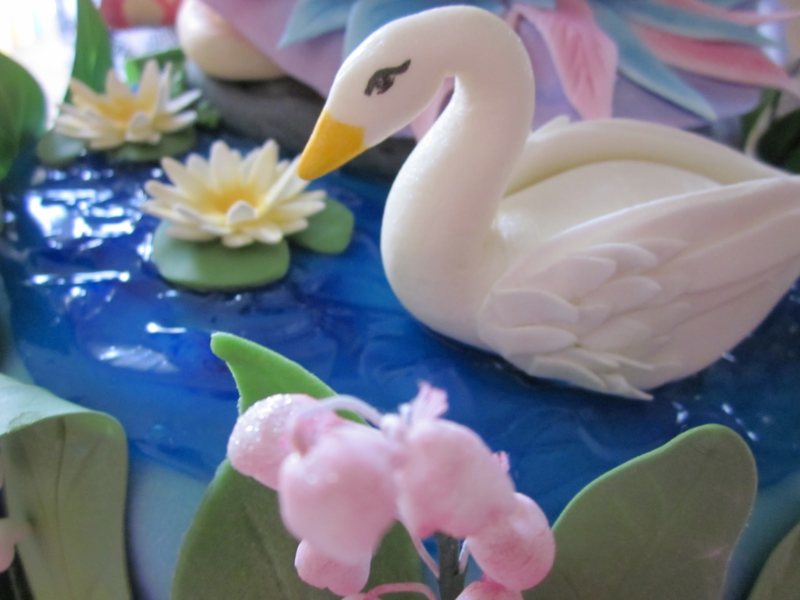 Panambi Cakes swan lake princess cake