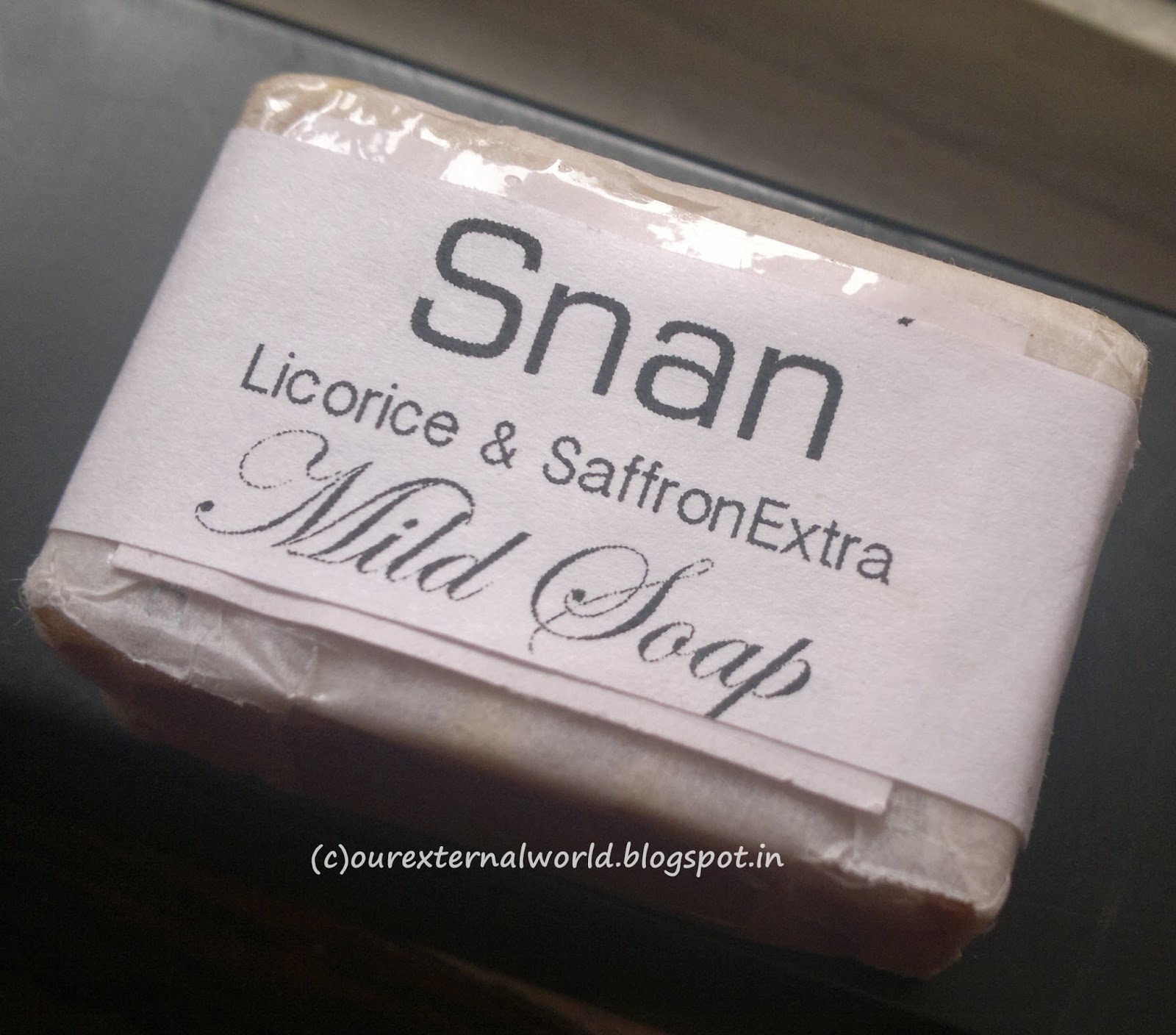 Azafran Skincare SNAN Extra Mild Licorice & Saffron Whitening Soap