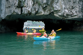 5 cave should arrive in Halong Bay 3 5 cave should arrive in Halong Bay 3