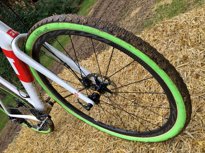 40mm tires on road bike