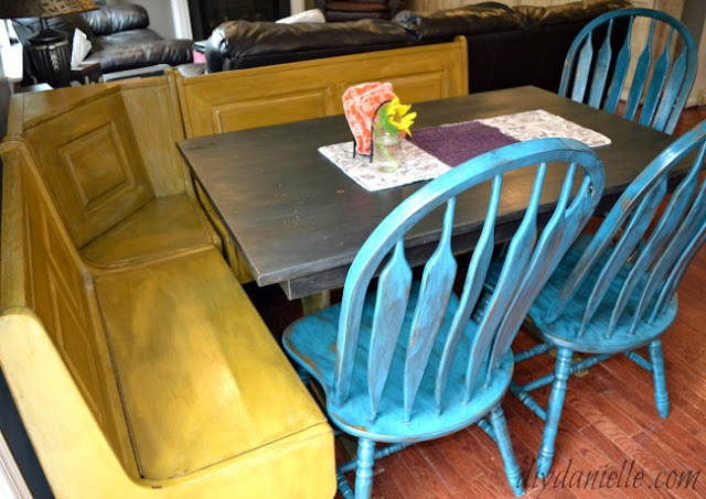 Updating an old corner kitchen table: A fun, colorful farmhouse flip! Colorful Farmhouse Style Kitchen Table Flip!
