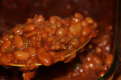 Deep South Dish: Spicy Meat Trio Barbecue Baked Beans