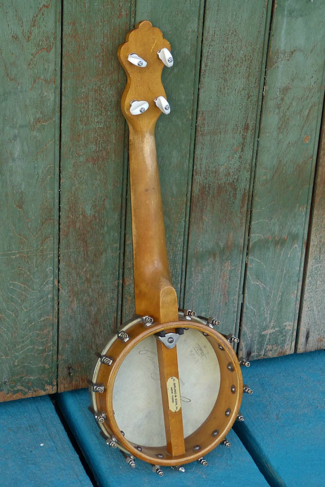 c.1920 Bruno Banjo Ukulele