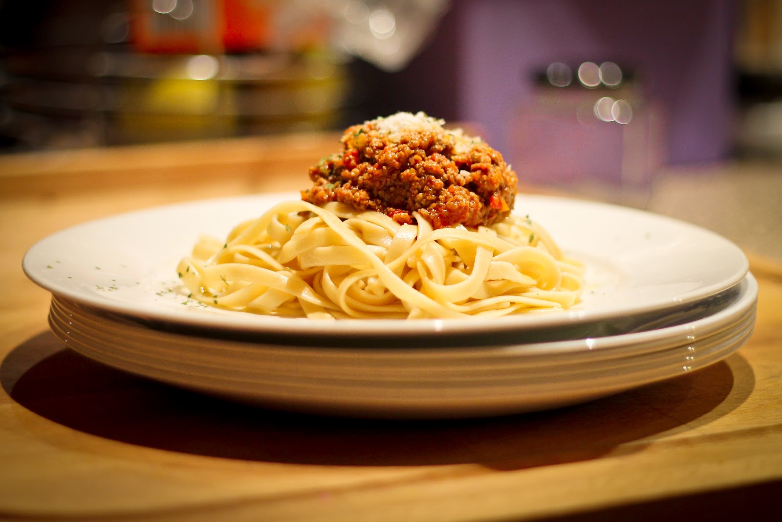 I Am No Food Critic...but Pasta Bolognese...real Bologna style
