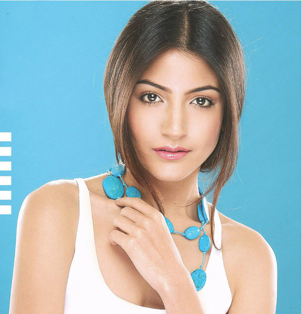 Anushka Sharma | Bollywood Stars Fashion Actress Makeup Model Photos Pics