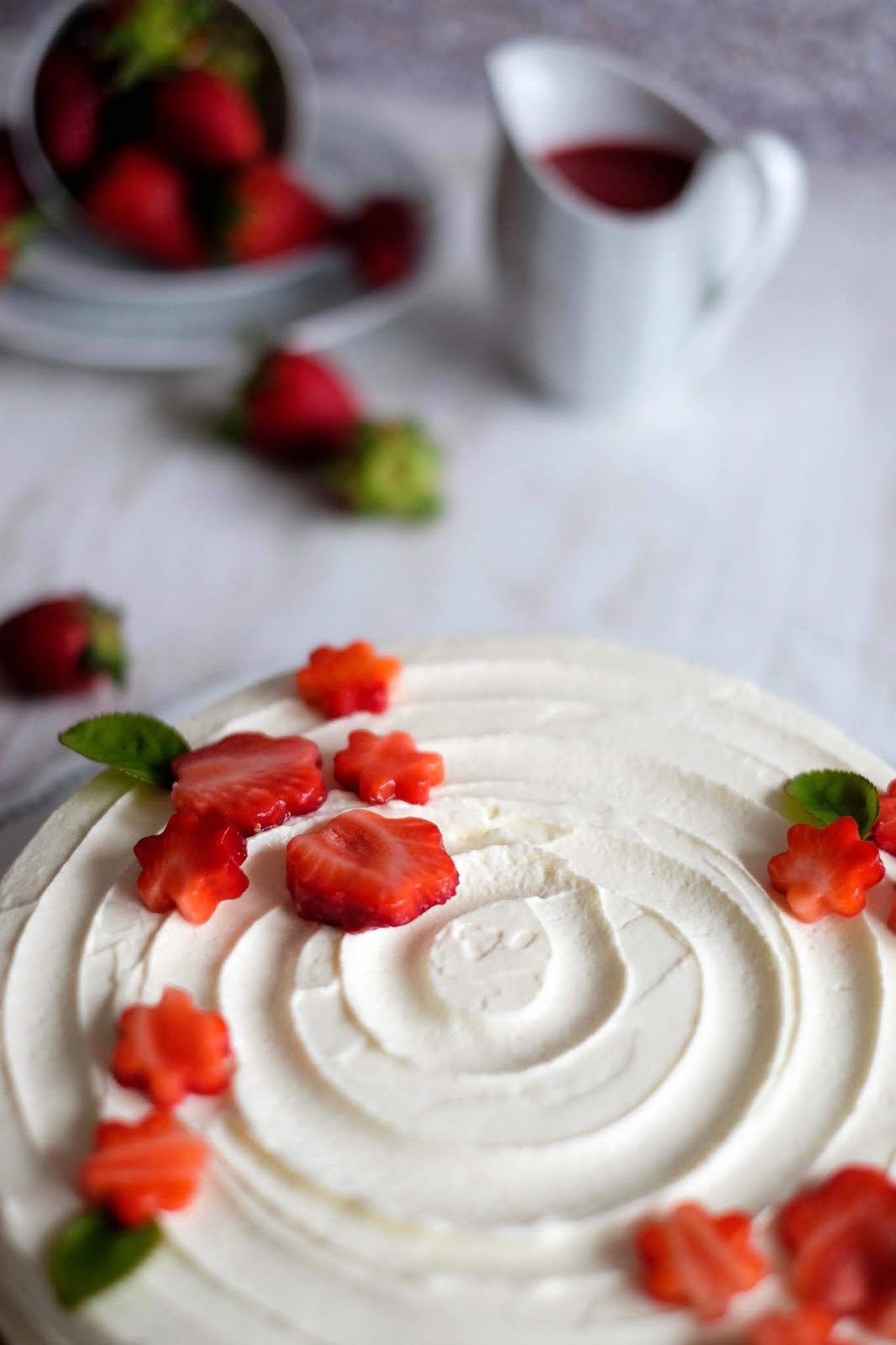 American Cheesecake mit Erdbeersauce | Marion's Kaffeeklatsch American Cheesecake mit Erdbeersauce | Marion's Kaffeeklatsch