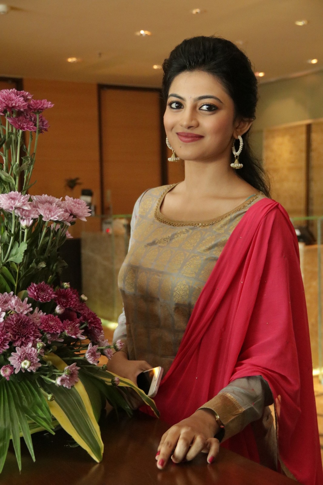 Glamorous Actress Anandhi Photoshoot Stills In Yellow Dress