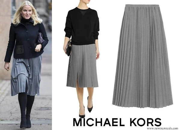 Crown Princess Mette-Marit wore Michael Kors Pleated wool-crepe midi skirt