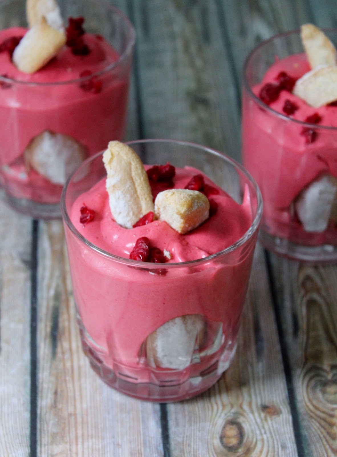 Mousse aux framboises : Recette de Mousse aux framboises