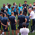 Tite indica defesa titular da seleção para amistoso contra os EUA
