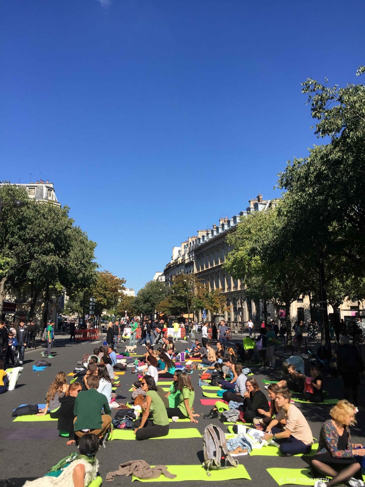 THE TOURISTIN How does a carfree Sunday in Paris look?