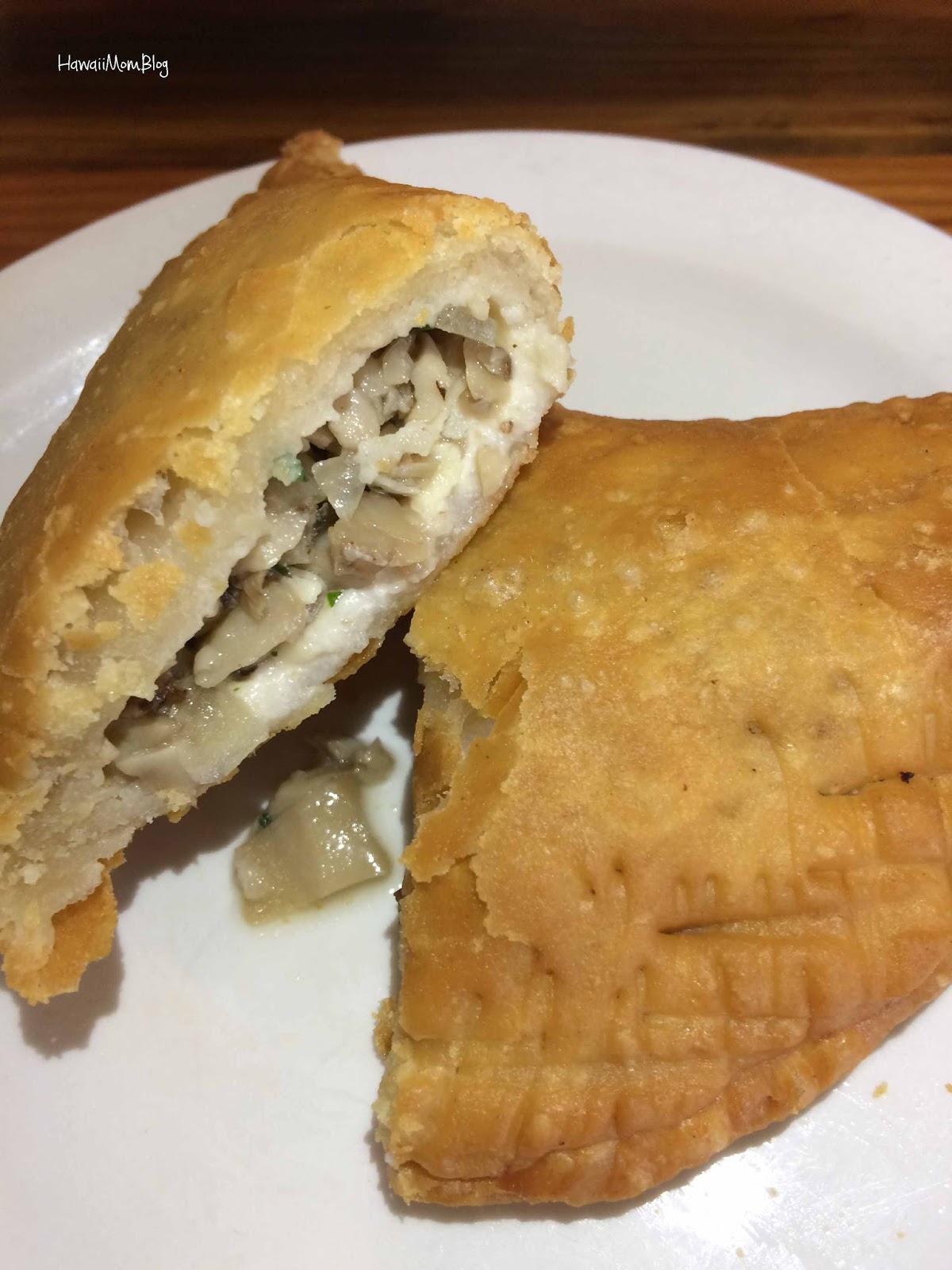 Leoda S Kitchen And Pie Shop Maui Leoda S Kitchen And Pie Shop Maui