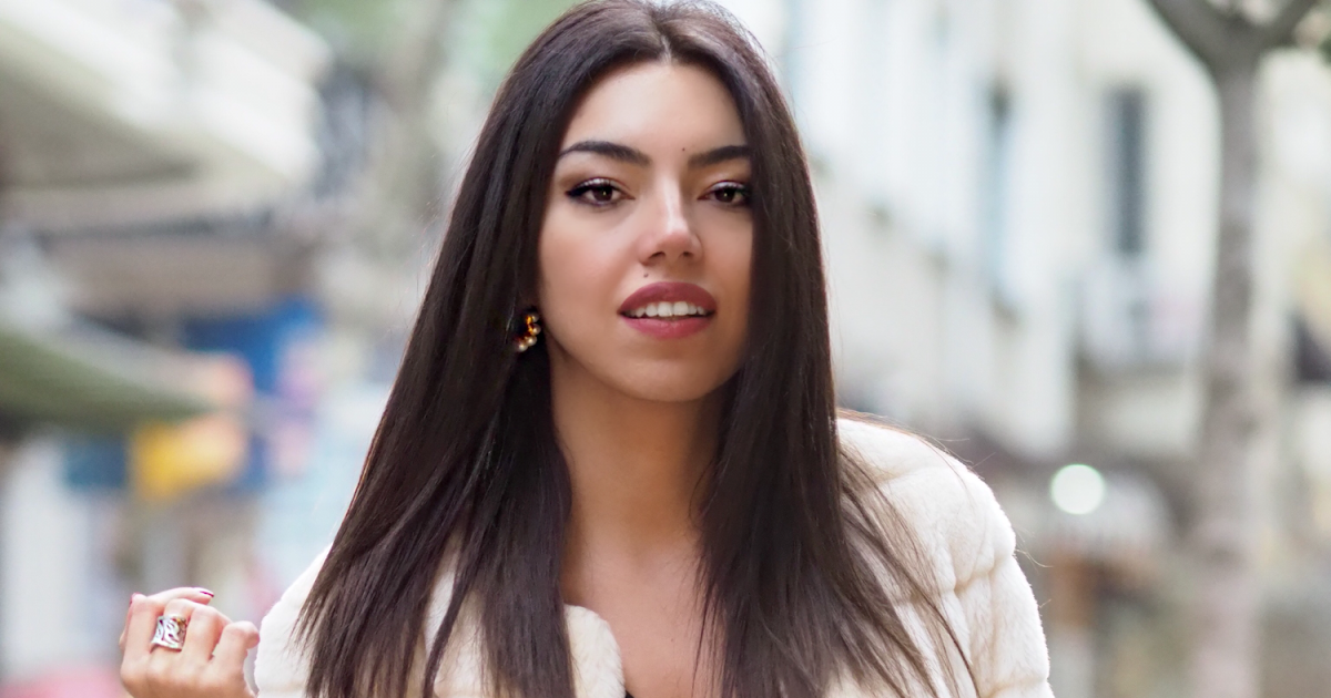 Настоящие волосы ким кардашьян. Favorite hair. Favorite hair. Редкие волнистые волосы. Волосы ким кардашян без париков.