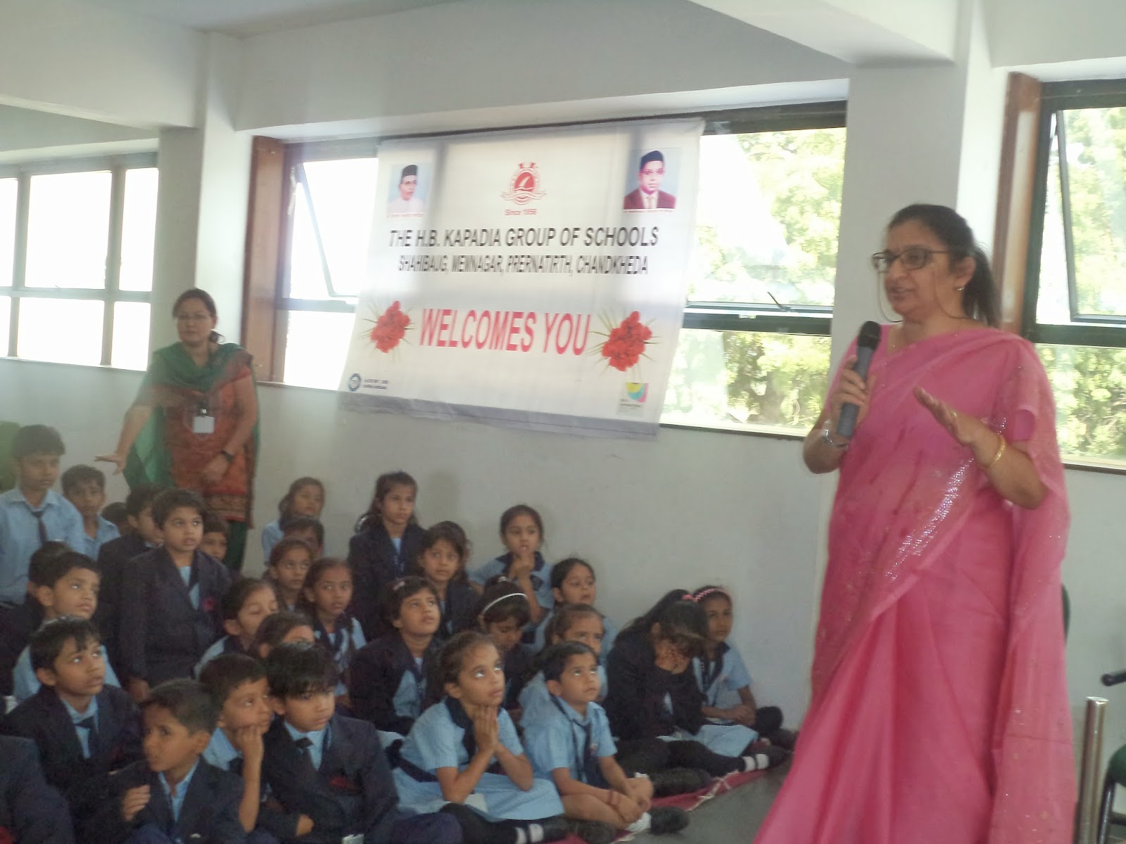 Oral recitation lesson definition image