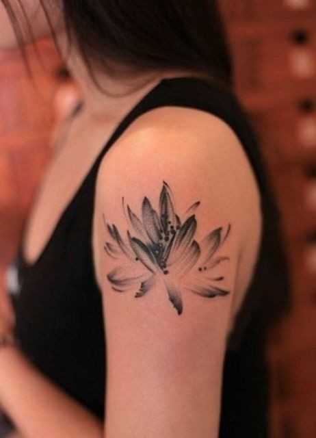 tatuagens femininas para os ombros tatuagens femininas para os ombros