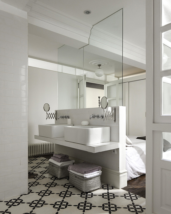 The Room Bedroom With Bathroom Inside My Paradissi