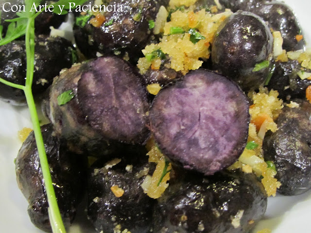 Patatas violetas al horno