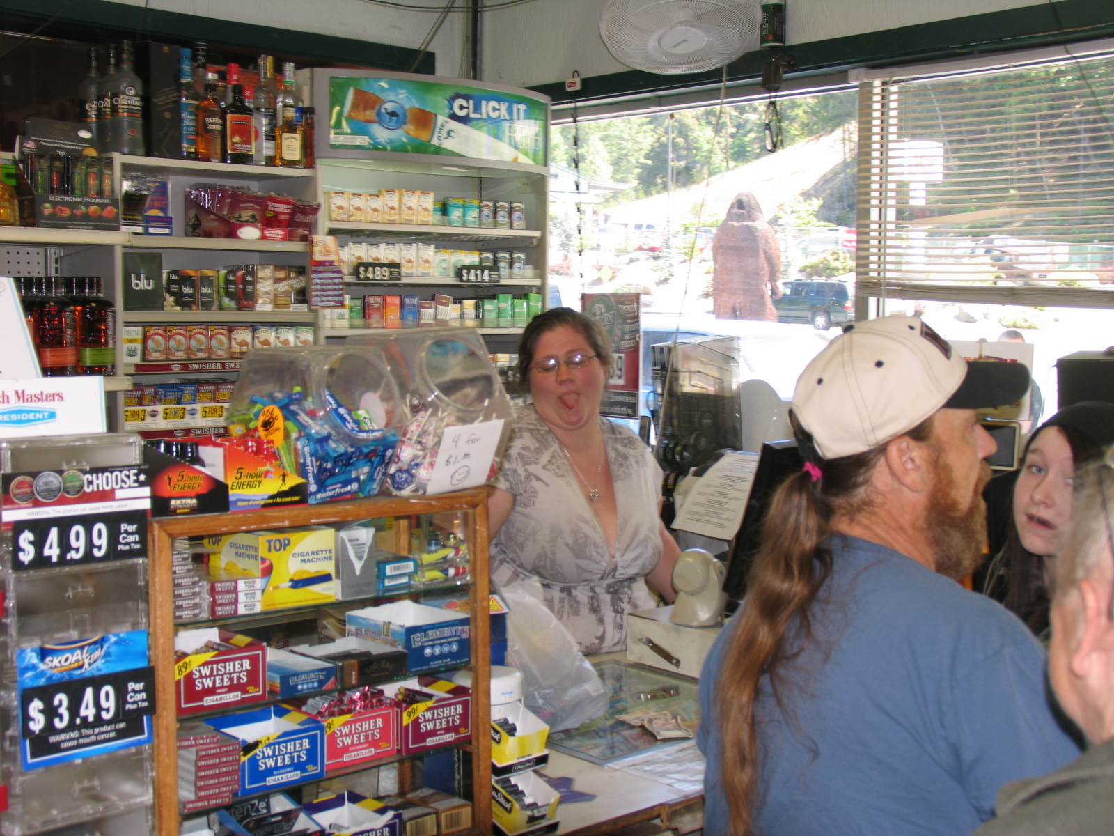 Patriot Gas / Subway Willow Creek, CA