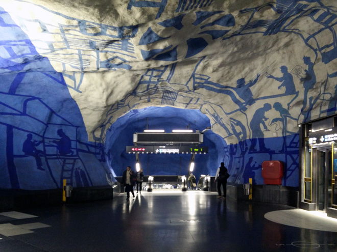 Stockholm | 5 Tage zum Verlieben | Minza will Sommer Stockholm, Fahrt in die Stadt vom Flughafen Arlanda, öffentliche Verkehrsmittel, Geldkarte und Bargeld, secondhand shoppen, fair shopping, Museum, Kultur, Shopping, Nachtleben, Straßenbahn, Hotel Unterkunft