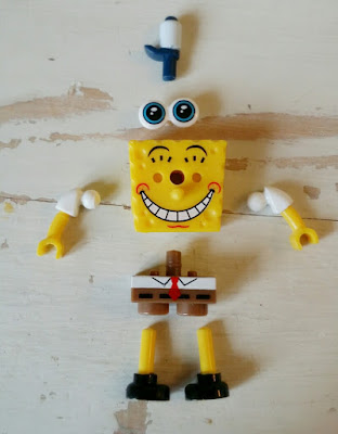 REVIEW: MEGA Bloks SpongeBob SquarePants Krusty Krab Attack | The Test Pit
