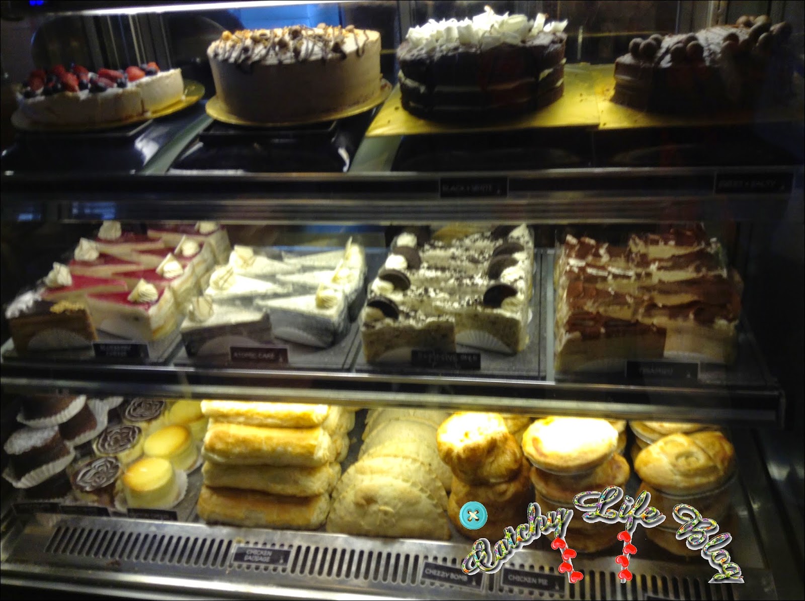 Catchy Life Chemistry Lab + Cafe, Section 7, Shah Alam