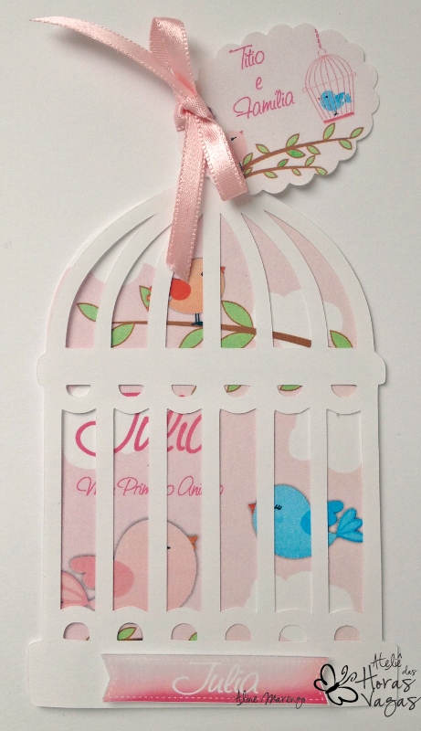 convite artesanal aniversário infantil chá de bebê gaiola de passarinho pássaros rosa e branco menina