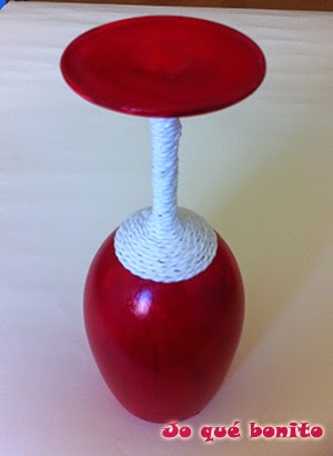 Portavelas con una copa