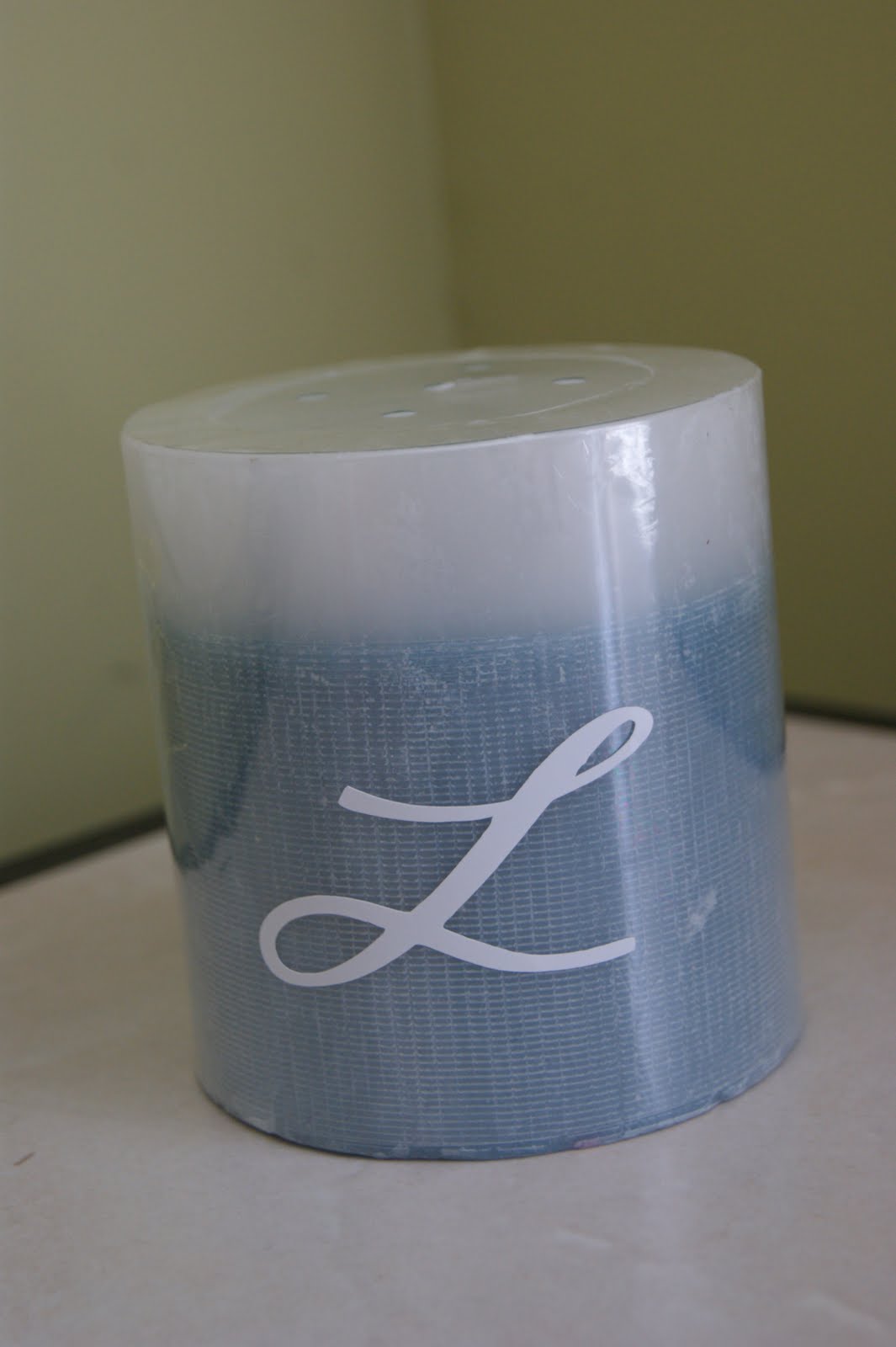 {Vinylized} {Candles}