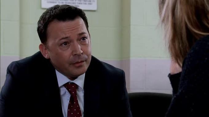 Coronation Street Blog: Frescho manager turns up as solicitor in Coronation Street