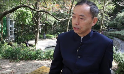 Chinese lawyer and crime fiction writer Prof He Jiahong