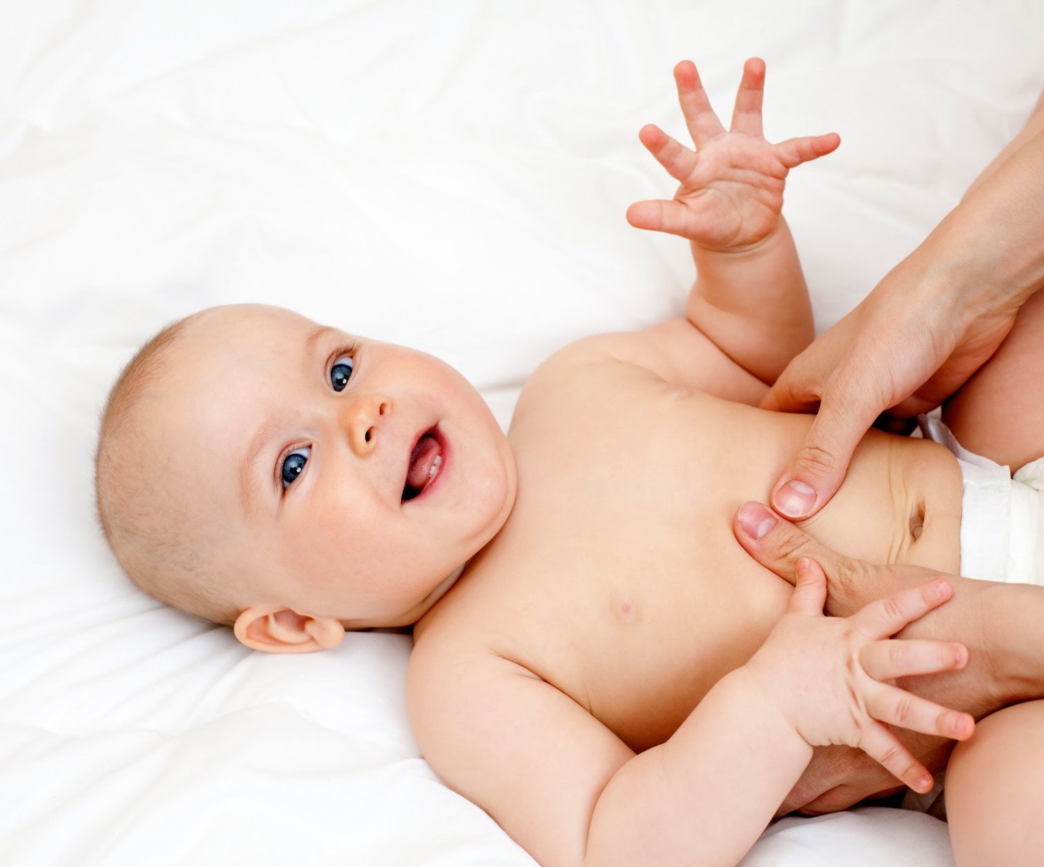 Chiedi all'ostetrica!: Coliche neonato: come prevenirle e come curarle?