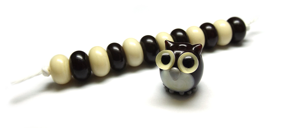 Lampwork glass owl bead set by Laura Sparling