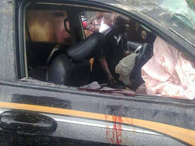 Photos: Anambra state government official, Kenneth Okonkwo aka Ocha dies after his car falls into a ditch in Anambra 150 6