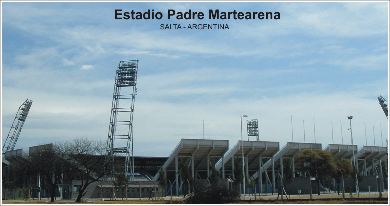 LA PELOTA NO DOBLA: Estadio Padre Martearena.