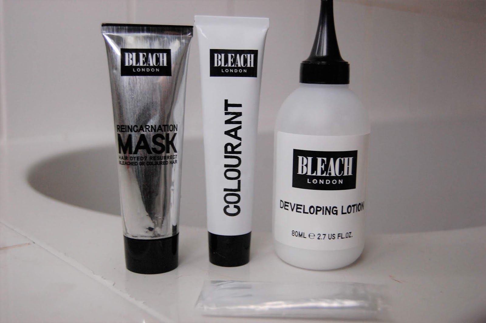 What A Looker Bleach London White Toner