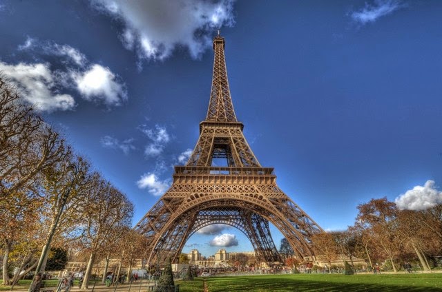 88. Eiffel Tower (Paris, France)