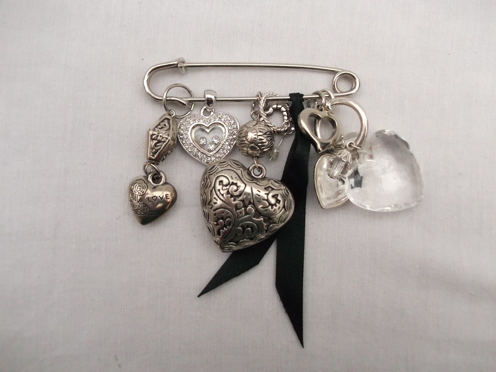 Lella Loves...: Handbag Charm (Hearts)